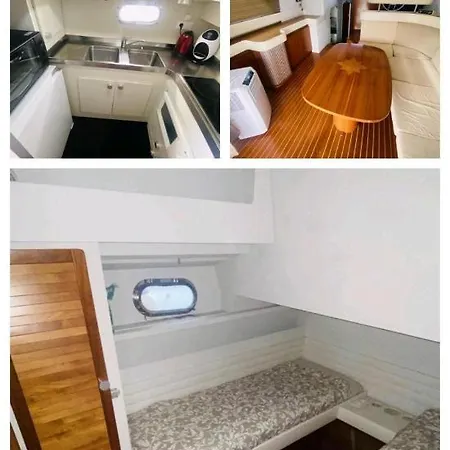 Voyager Hotel en barco