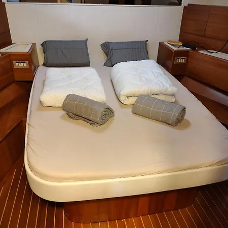 Hotel en barco Voyager