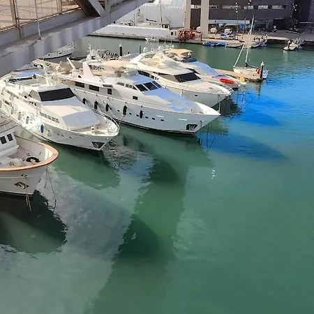 Hotel en barco Voyager