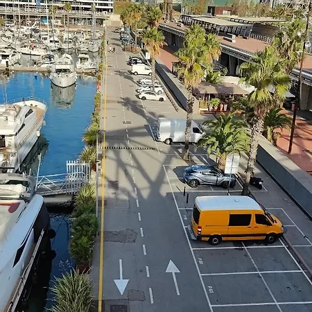 Hotel en barco Voyager Sant Adrià de Besòs