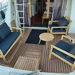 Voyager Botel