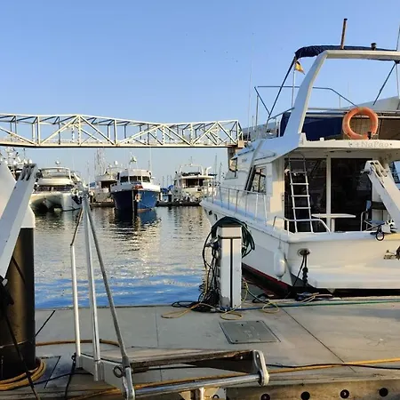Botel Voyager
